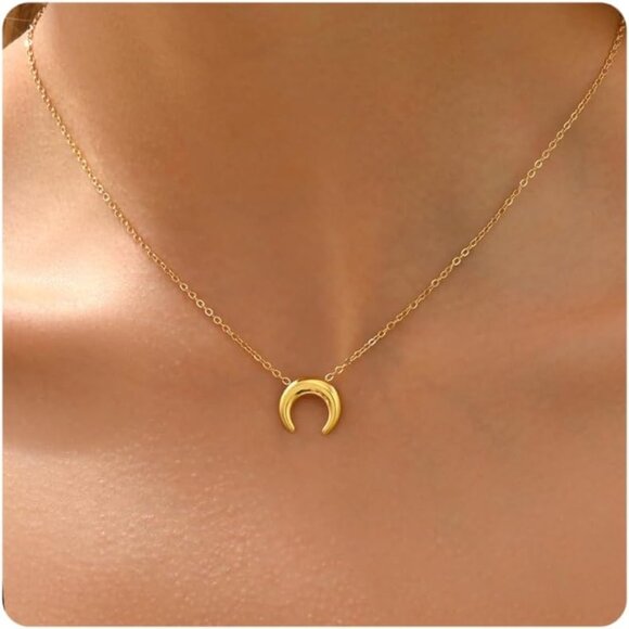 ⚡Gold Necklace for Women 18K Gold Plated Crescent Moon Sun Shoe Horn Pendant - Picture 1 of 7
